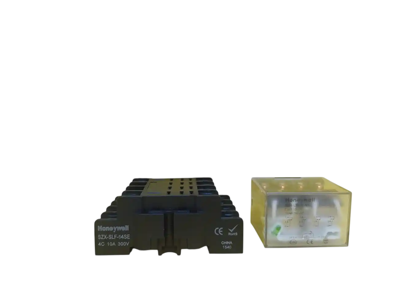 SZR LY4 S N1 DC110V + SZX SLF 14SE (2) 